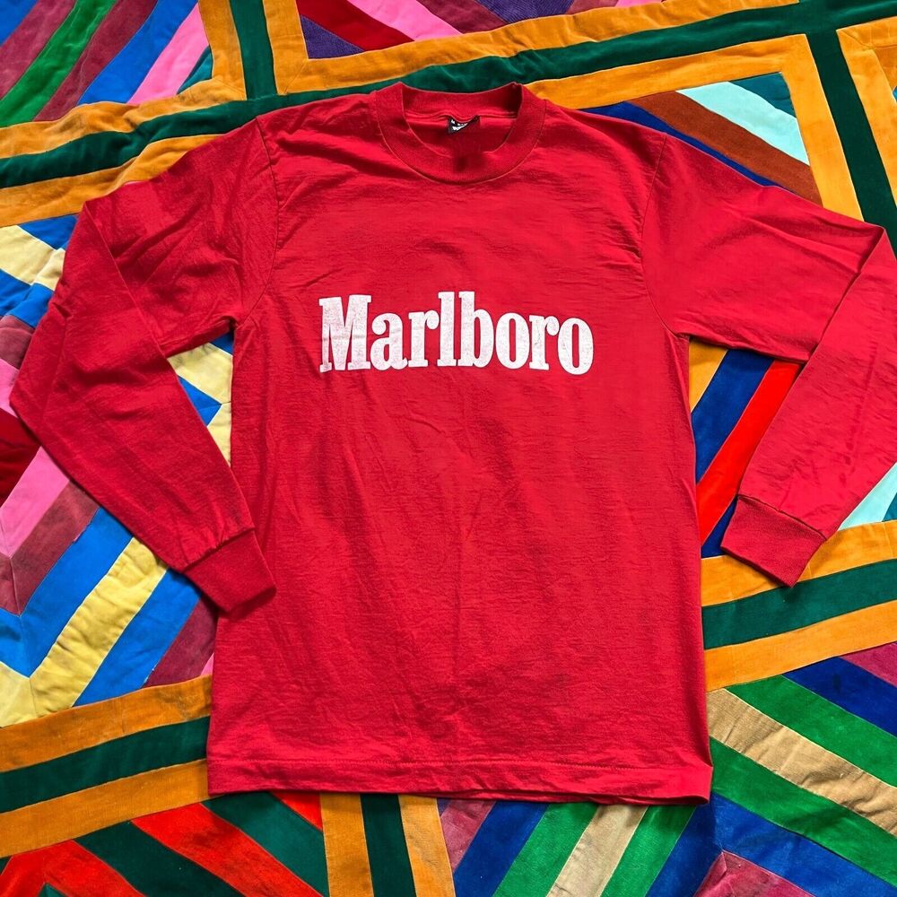 Vintage Marlboro Cigarettes Long Sleeve Red T-Shirt Medium 1980s 1990s USA M